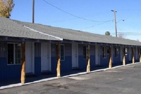 Hacienda Motel Alturas Eksteriør bilde